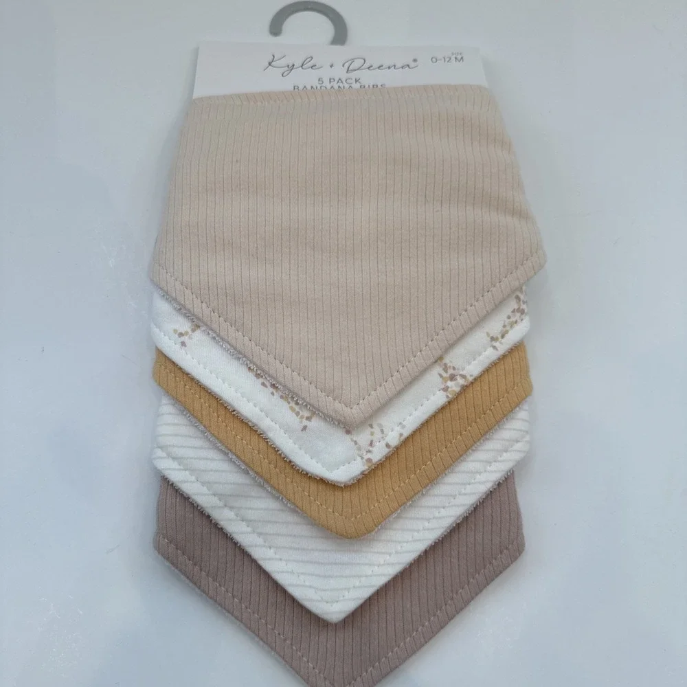 Kyle & Deena 5 Pack Bandana Bib Set Giraffe Tan Yellow Brown Neutral Unisex